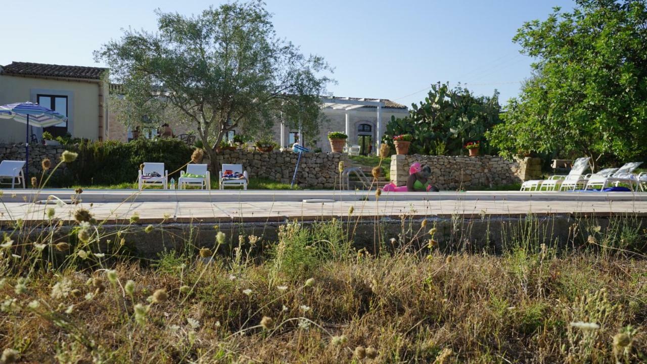 Agriturismo Gaia Villa Noto Ngoại thất bức ảnh
